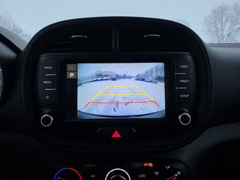 Certified 2023 Kia Soul LX w/ LX Technology Package image 26
