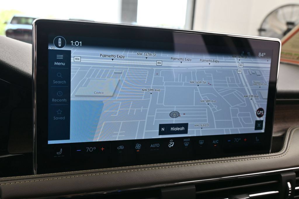 Used 2024 Lincoln Corsair Grand Touring AWD/4WD image 19