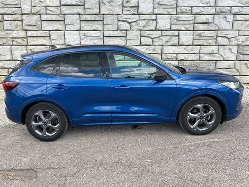 Used 2023 Ford Escape ST-Line w/ Tech Pack #1 FWD image 6
