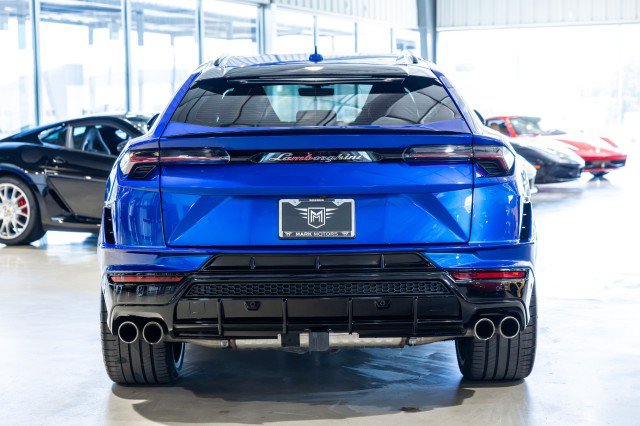 Used 2023 Lamborghini Urus S AWD/4WD image 5