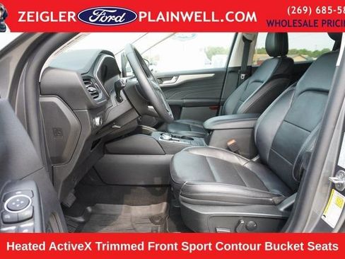 Used 2022 Ford Escape SEL image 17
