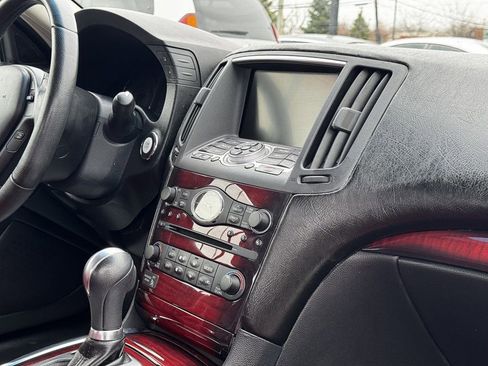 Used 2010 INFINITI G37 Anniversary Edition image 31