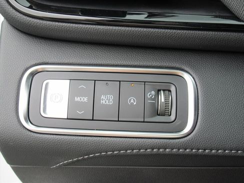New 2026 Buick Enclave Sport Touring w/ Power Package FWD image 20