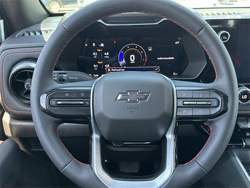 New 2025 Chevrolet Colorado Z71 w/ Technology Package image 18