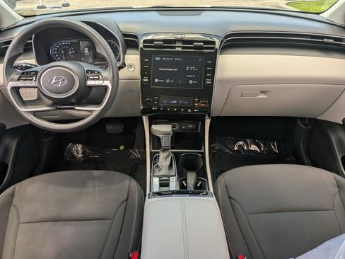 Used 2024 Hyundai Tucson SEL FWD image 16