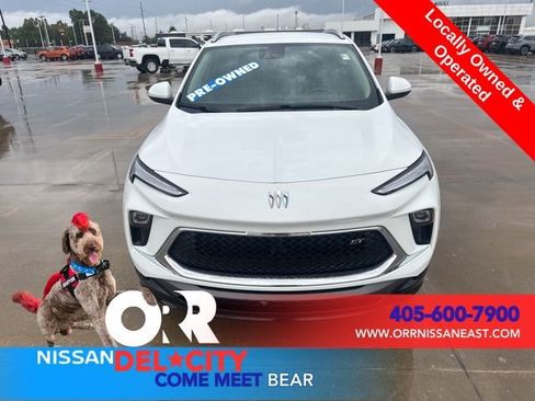 Used 2024 Buick Encore GX Sport Touring image 8