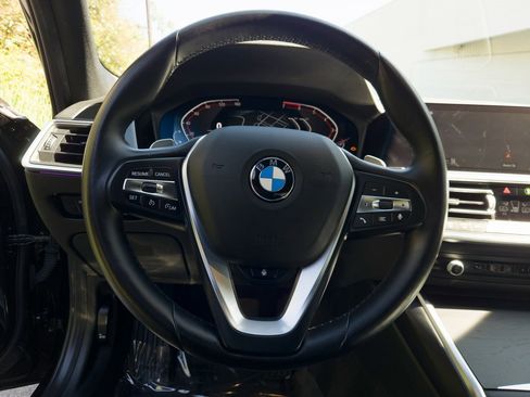 Used 2021 BMW 330i Sedan w/ Premium Package image 14