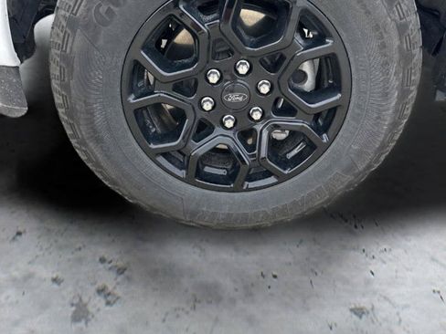 Used 2025 Ford F150 XLT w/ Equipment Group 302A MID AWD/4WD image 9