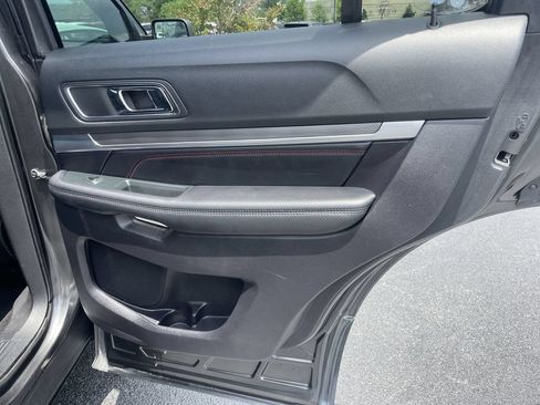 Used 2019 Ford Explorer Sport w/ Equipment Group 401A AWD/4WD image 24