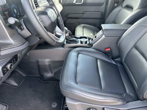 New 2025 Ford Bronco Badlands image 20