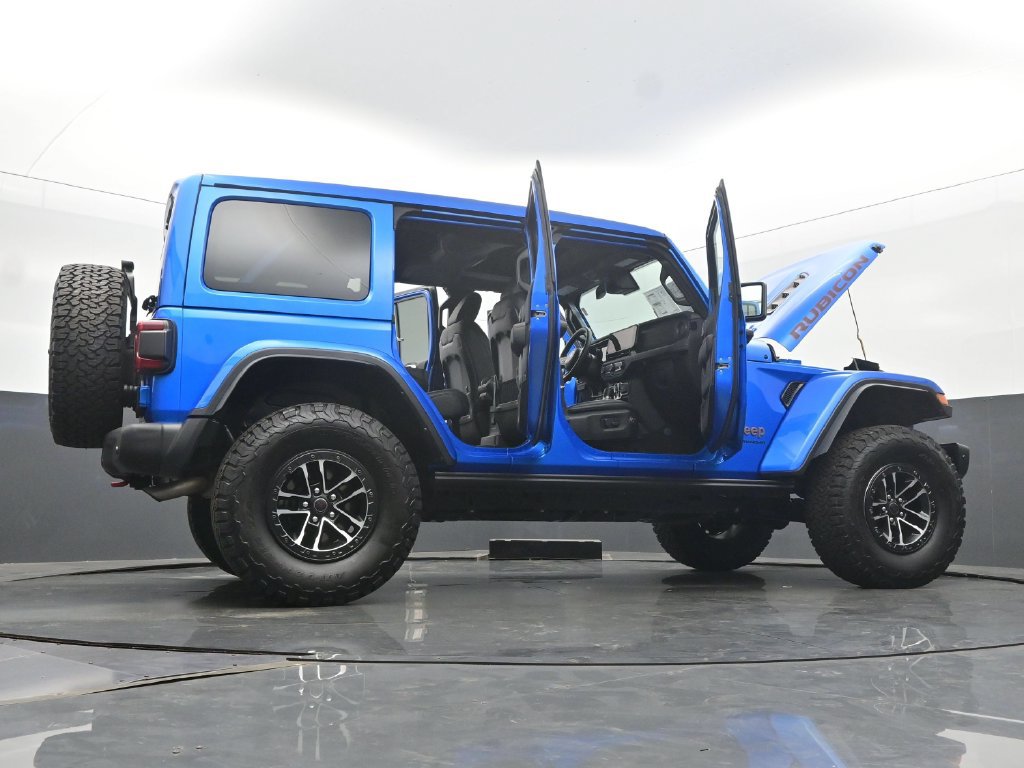 Used 2025 Jeep Wrangler Unlimited Rubicon AWD/4WD image 62