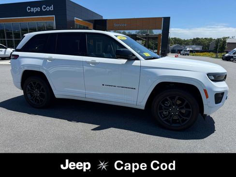 Used 2023 Jeep Grand Cherokee 30th Anniversary AWD/4WD image 1