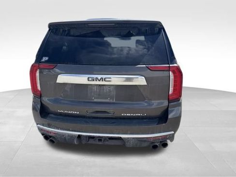 Used 2021 GMC Yukon XL Denali w/ Denali Ultimate Package AWD/4WD image 13