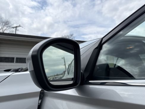 Used 2023 Nissan Altima 2.5 S FWD image 12