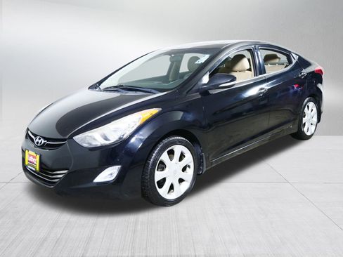 Used 2013 Hyundai Elantra Limited image 3