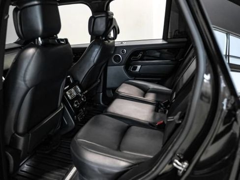 Used 2019 Land Rover Range Rover Supercharged AWD/4WD image 40