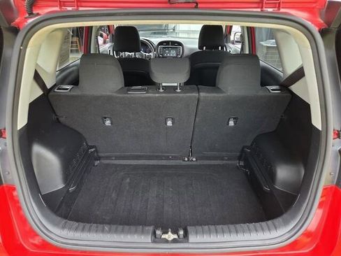 Used 2021 Kia Soul LX FWD image 17