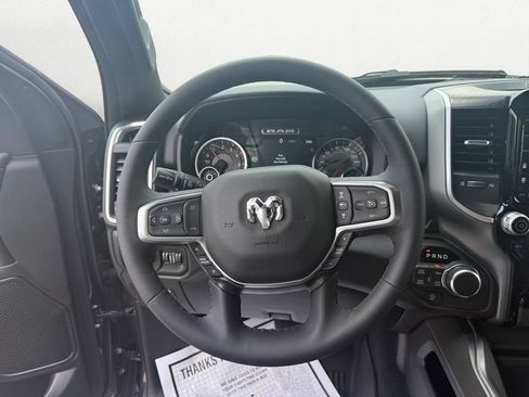 Used 2025 RAM 1500 Big Horn AWD/4WD image 12