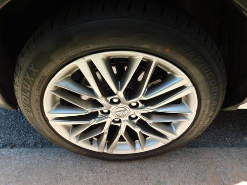 Used 2023 Acura MDX SH-AWD w/ Advance Package image 8