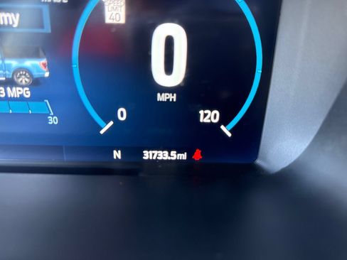 Used 2023 Ford F150 Lariat AWD/4WD image 16
