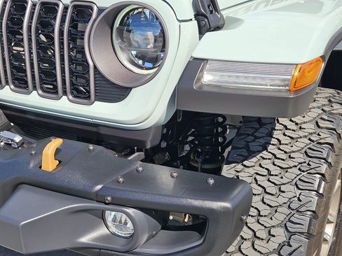 Certified 2024 Jeep Wrangler Unlimited Rubicon 392 image 7