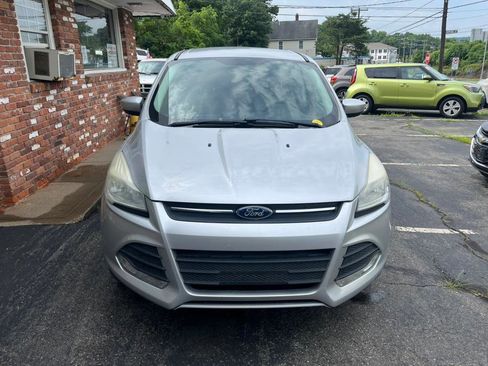 Used 2014 Ford Escape SE image 6