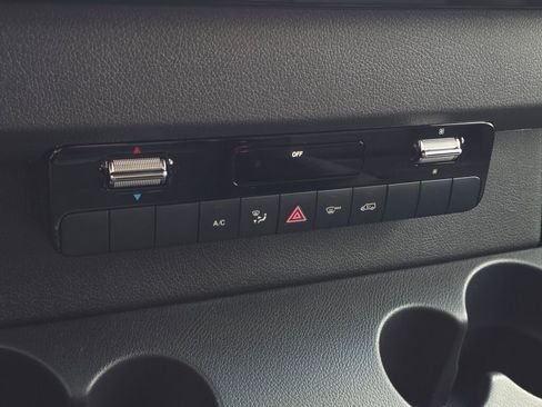 New 2026 Mercedes-Benz Sprinter 2500 image 28