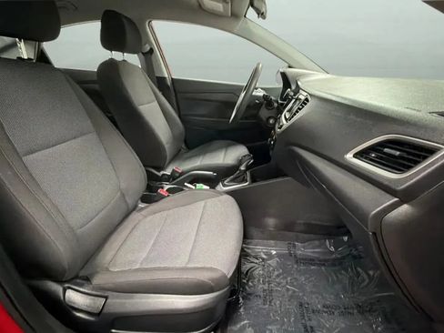 Used 2022 Hyundai Accent SE FWD image 20