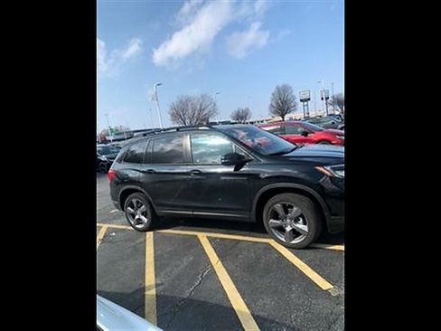 Used 2021 Honda Passport Touring image 7