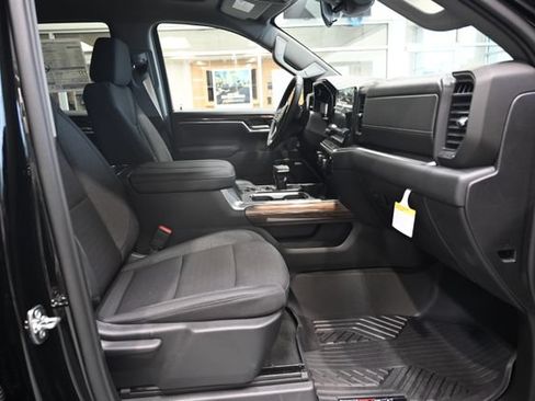 New 2026 Chevrolet Silverado 1500 RST AWD/4WD image 13