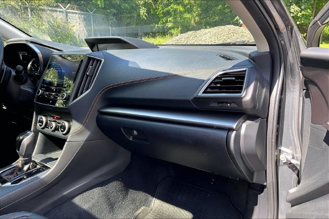 Used 2022 Subaru Crosstrek 2.5i Limited w/ Moonroof Package 1 AWD/4WD image 16
