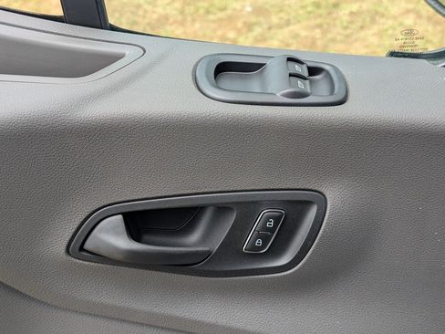 New 2025 Ford Transit 150 XL image 20