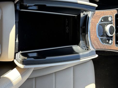 Used 2021 Mercedes-Benz C 300 4MATIC Sedan image 25