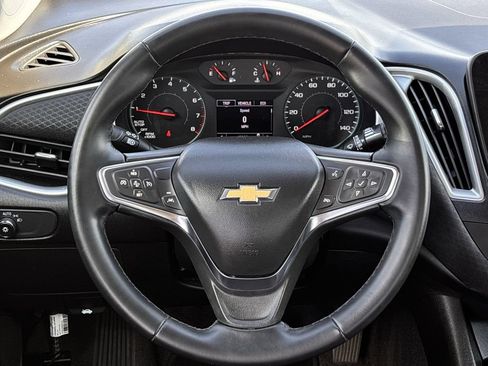 Used 2024 Chevrolet Malibu RS FWD image 11