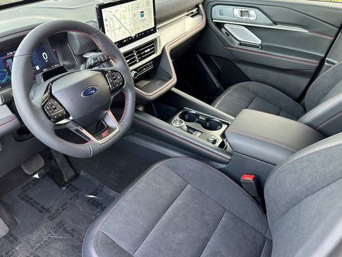 New 2026 Ford Explorer ST w/ Sun And Sound Package image 16