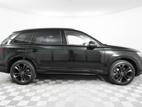 New 2025 Audi Q7 3.0T Premium Plus image 8