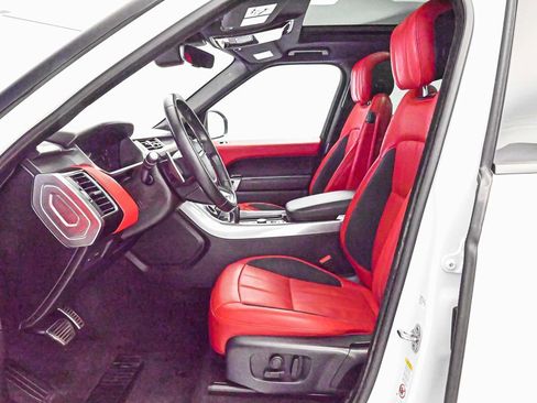 Used 2020 Land Rover Range Rover Sport HSE Dynamic image 35