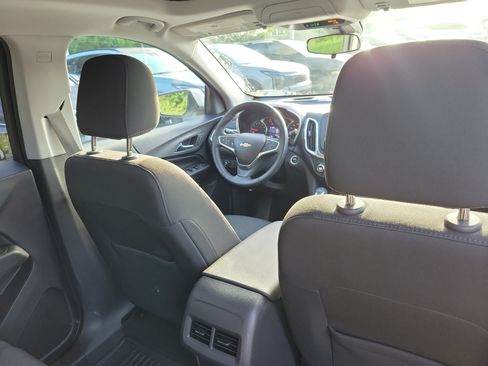 Used 2020 Chevrolet Equinox LT FWD image 12