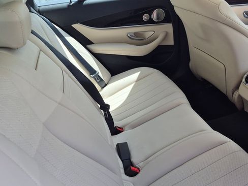 Used 2021 Mercedes-Benz E 350 Sedan image 19