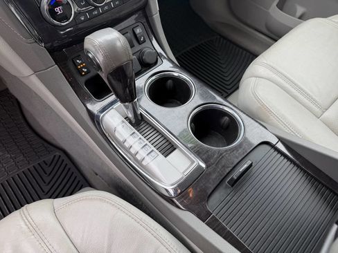 Used 2015 Buick Enclave Leather image 15