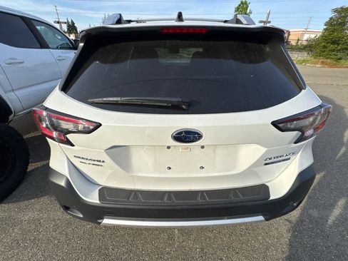 Used 2024 Subaru Outback Touring XT image 5