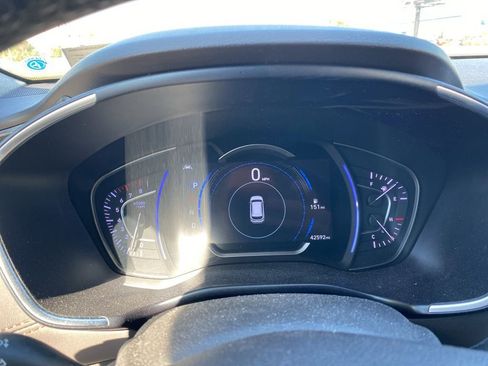 Used 2019 Hyundai Santa Fe FWD image 20