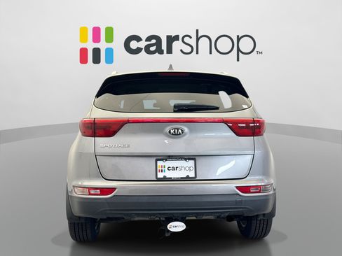 Used 2019 Kia Sportage LX w/ LX Popular Package AWD/4WD image 3