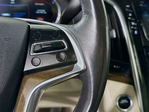Used 2020 Cadillac Escalade Luxury image 22