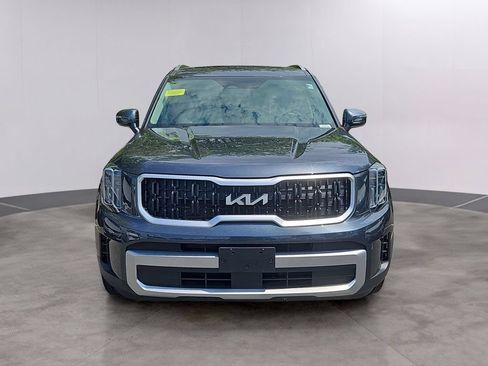 Certified 2023 Kia Telluride EX w/ EX Captain's Chair Package AWD/4WD image 2