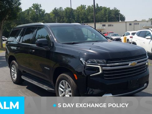 Used 2024 Chevrolet Tahoe LT RWD image 3