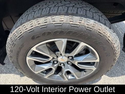 Used 2024 Chevrolet Silverado 1500 LT AWD/4WD image 13