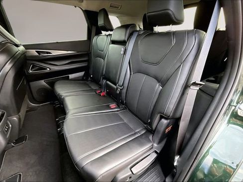 Used 2026 INFINITI QX60 Luxe w/ Cargo Package FWD image 19