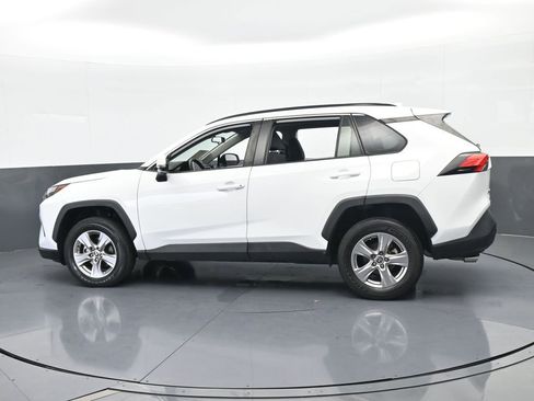 Used 2023 Toyota RAV4 XLE image 3