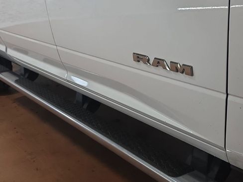 Used 2020 RAM 3500 Tradesman image 11